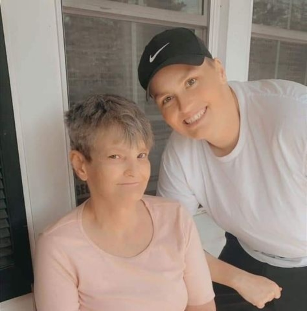 Meet your Posher, Kayla